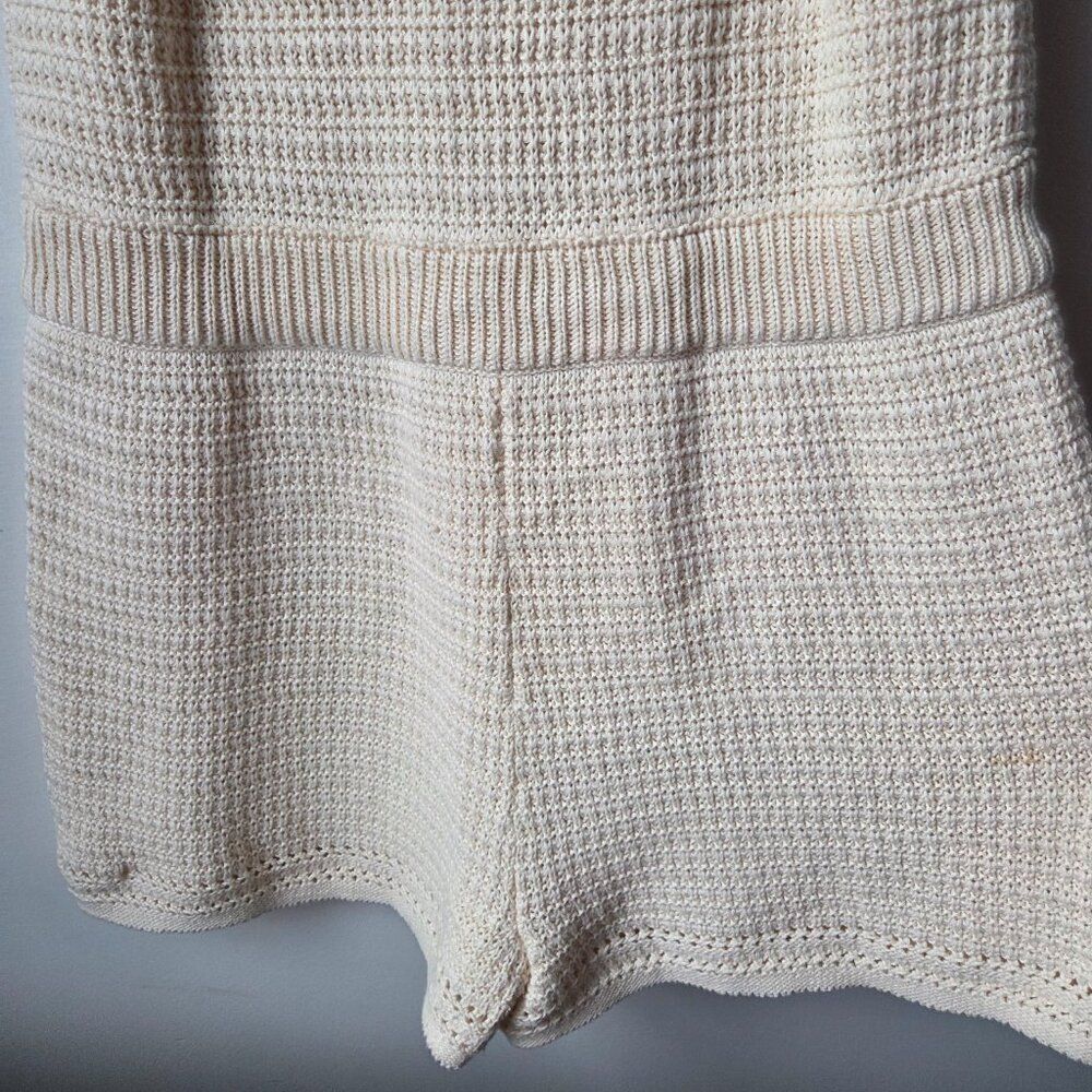 NEVER WORN UNIVERSAL THREAD CREAM HALTER NECK CRO… - image 5